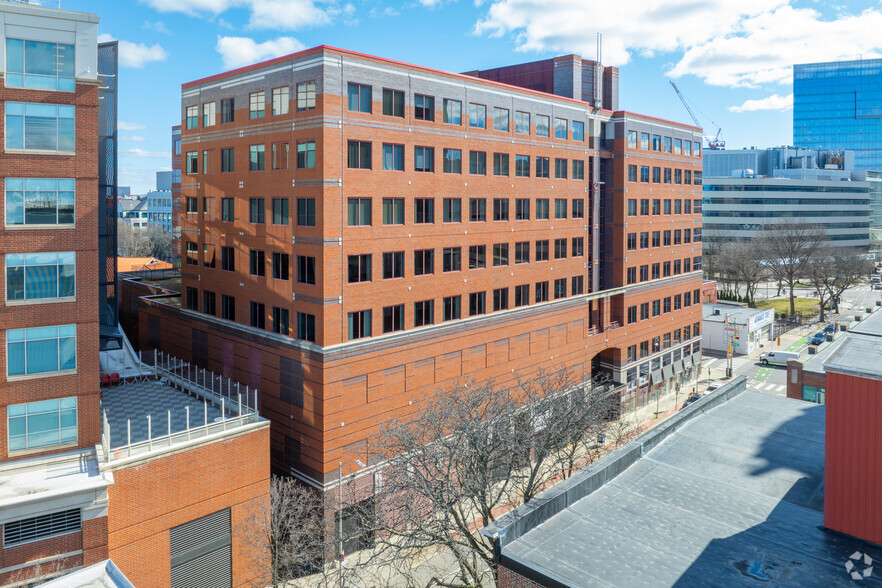 201 Broadway, Cambridge, MA for lease - Building Photo - Image 2 of 15