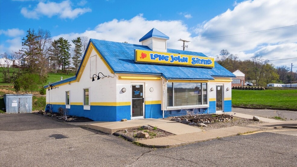 1821 E Wheeling Ave, Cambridge, OH for lease - Building Photo - Image 2 of 20