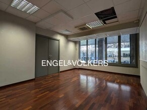 Office in Barcelona, Barcelona for lease Interior Photo- Image 1 of 4