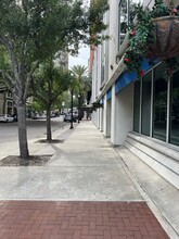 1 W Adams St, Jacksonville, FL for lease Building Photo- Image 2 of 17