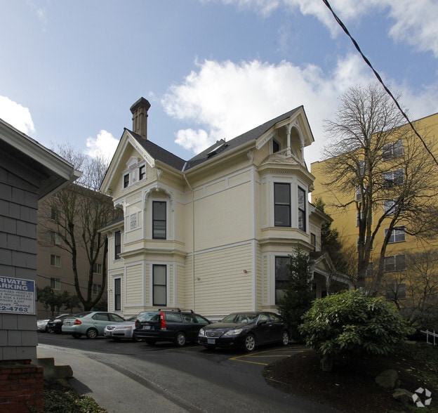 1962 NW Kearney St, Portland, OR for lease - Building Photo - Image 3 of 4