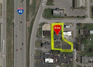 5907 Highgrove Rd, Grandview, MO - aerial  map view