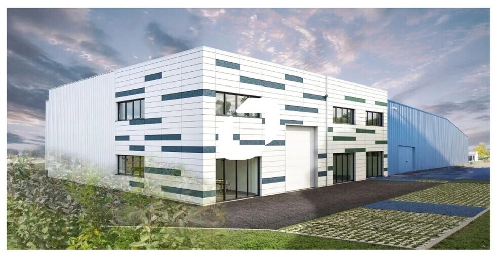Industrial in Saint-Herblain for sale - Building Photo - Image 1 of 2