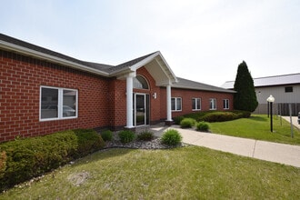 1128 Westrac Dr S, Fargo, ND for sale Building Photo- Image 1 of 2
