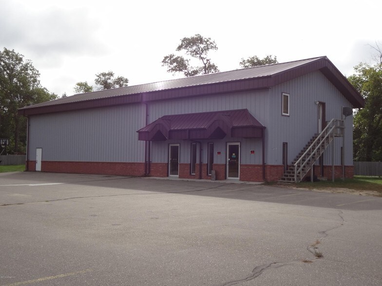 417 Maple Ave, Cass Lake, MN for sale - Primary Photo - Image 1 of 1