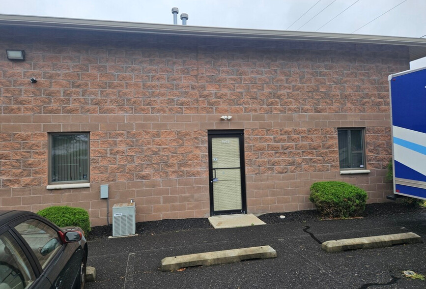 154 Cooper Rd, West Berlin, NJ for lease - Building Photo - Image 1 of 1