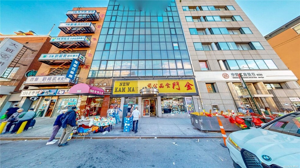 198-200 Canal St, New York, NY for lease - Building Photo - Image 1 of 43