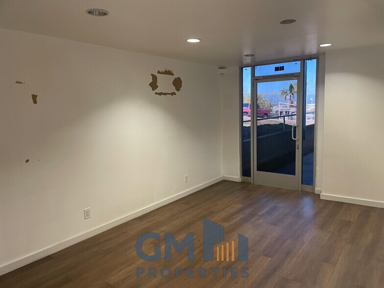 2400-2402 Palm Dr, Signal Hill, CA for lease - Building Photo - Image 3 of 8