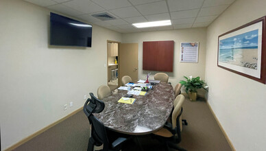 825 S US Highway 1, Jupiter, FL for lease Interior Photo- Image 2 of 6