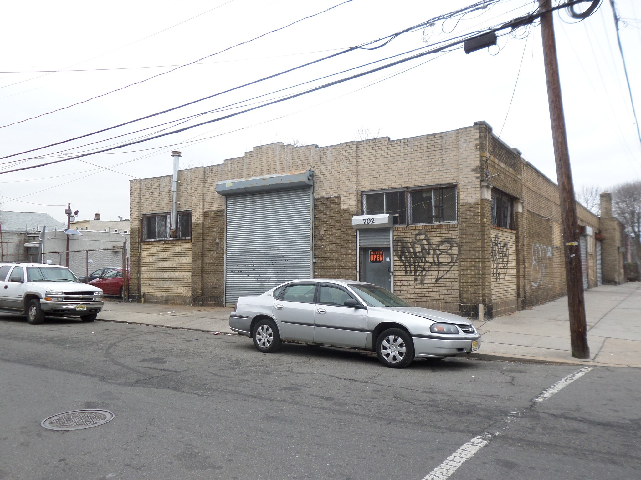 702 S 12th St, Newark, NJ for sale Primary Photo- Image 1 of 1