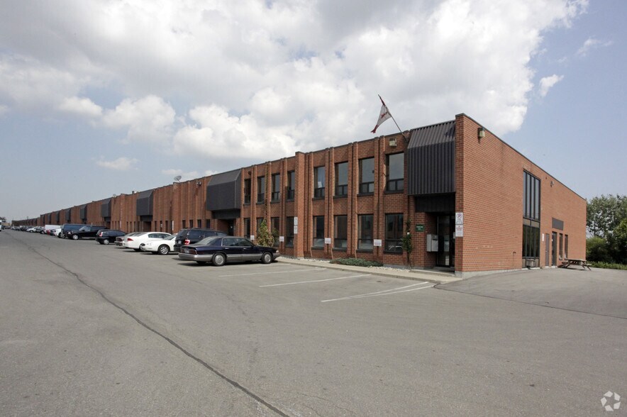 101 Freshway Dr, Vaughan, ON for sale - Primary Photo - Image 1 of 1