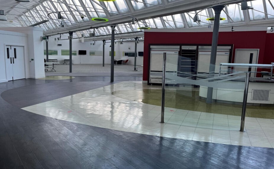 Station Appr, Shipley for lease Interior Photo- Image 1 of 1