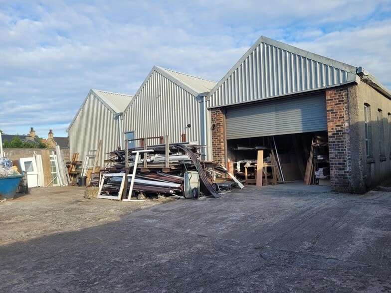 11 Scotia Pl, Falkirk for lease - Building Photo - Image 2 of 2