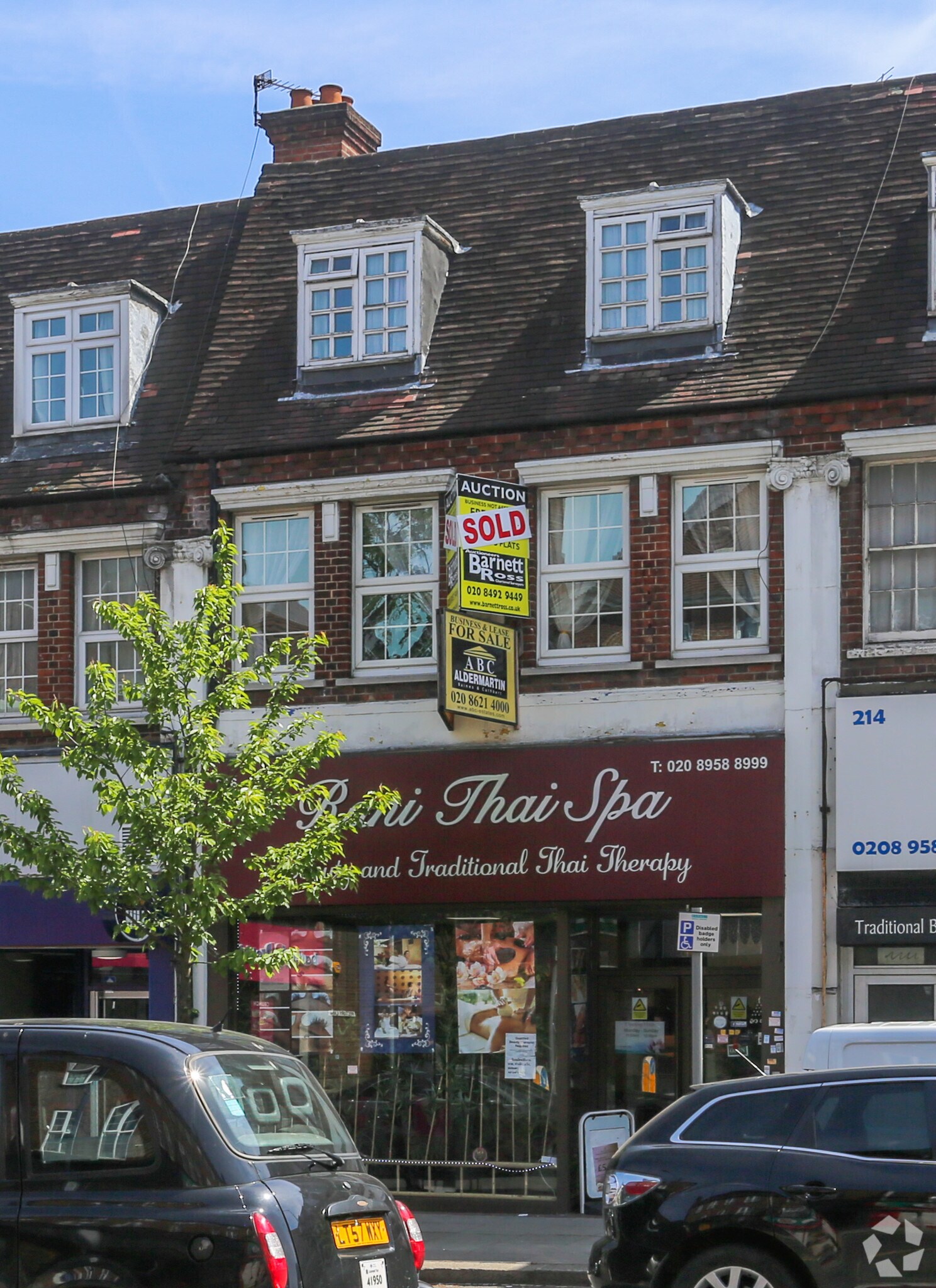 216 Station Rd, Edgware for sale Primary Photo- Image 1 of 1