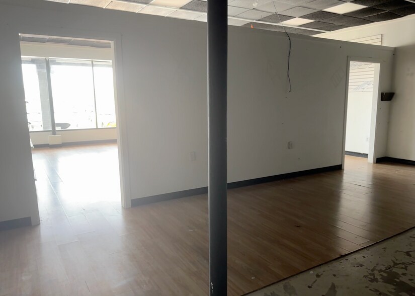4023 FM 2920 Rd, Spring, TX for lease - Interior Photo - Image 2 of 7