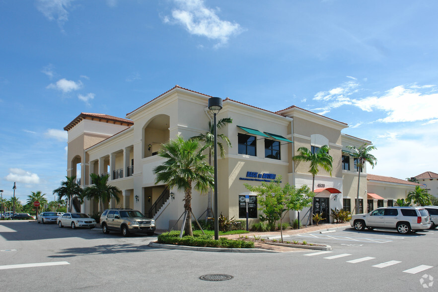 4500-4750 Donald Ross Rd, Palm Beach Gardens, FL for lease - Primary Photo - Image 1 of 2