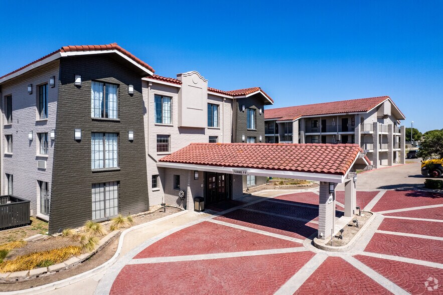 1604 W Barton Ave, Temple, TX for sale - Primary Photo - Image 1 of 1