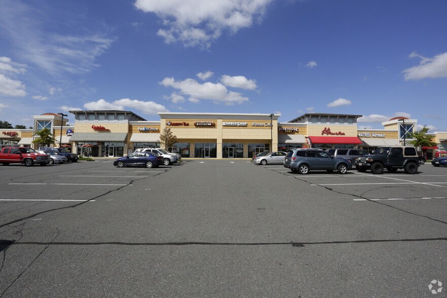 9642-9800 Liberia Ave, Manassas, VA for lease - Building Photo - Image 2 of 8