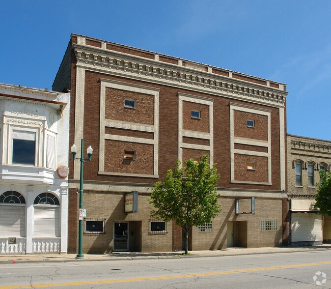 1006 State St, Racine, WI for lease - Building Photo - Image 1 of 18