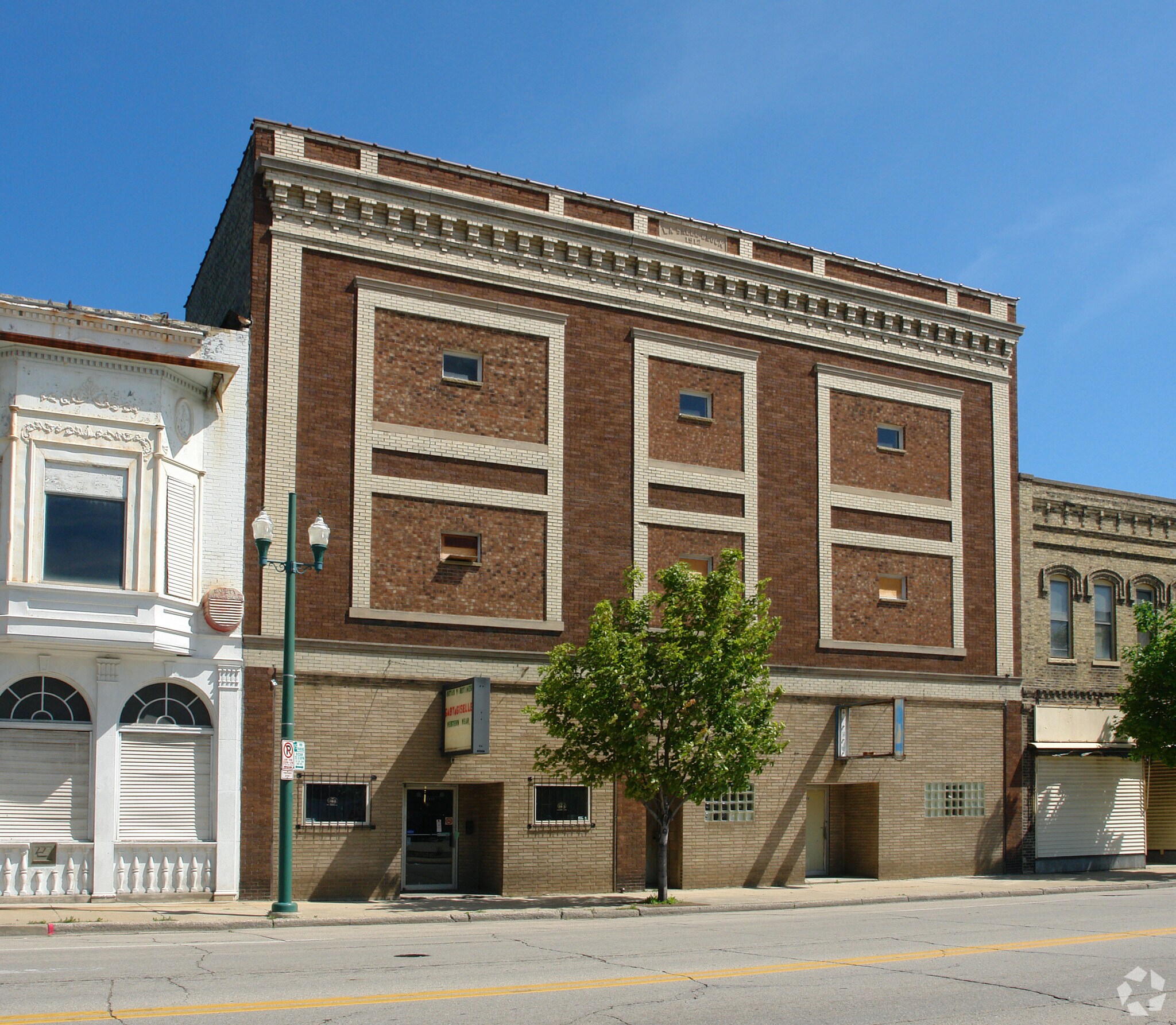 1006 State St, Racine, WI for lease Building Photo- Image 1 of 19