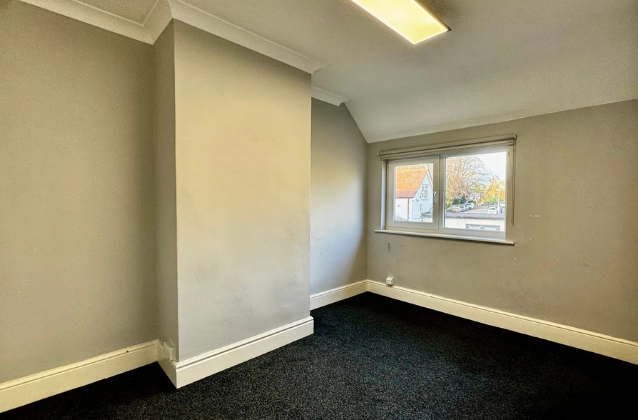 67-71 Mere Green Rd, Sutton Coldfield for sale - Interior Photo - Image 3 of 6