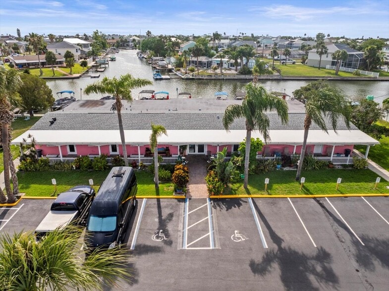 4291 Shoal Line Blvd, Spring Hill, FL for sale - Building Photo - Image 2 of 36