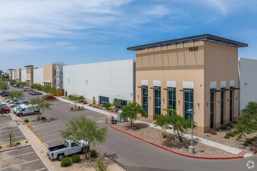 1830 S Horne, Mesa, AZ for sale - Primary Photo - Image 1 of 1
