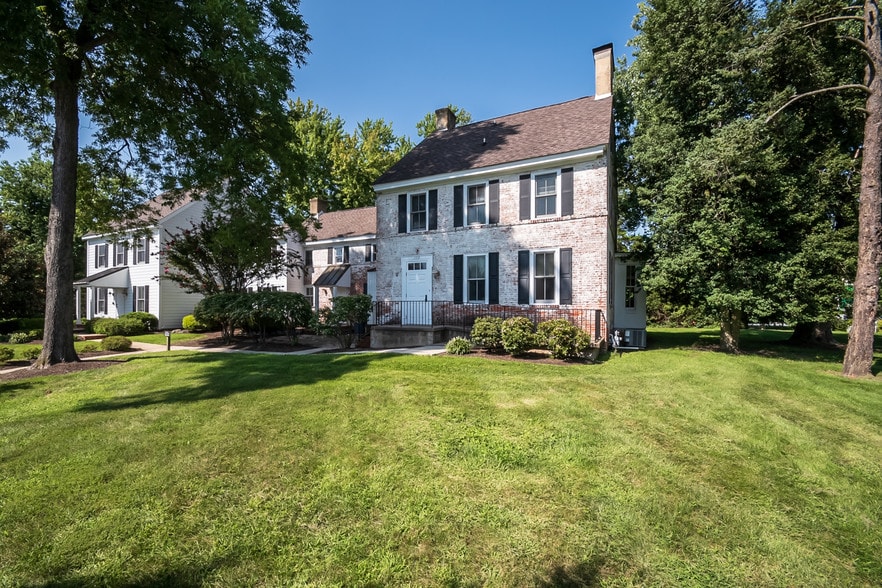 1919 Red Lion Rd, Bear, DE 19701 Office Building For Sale