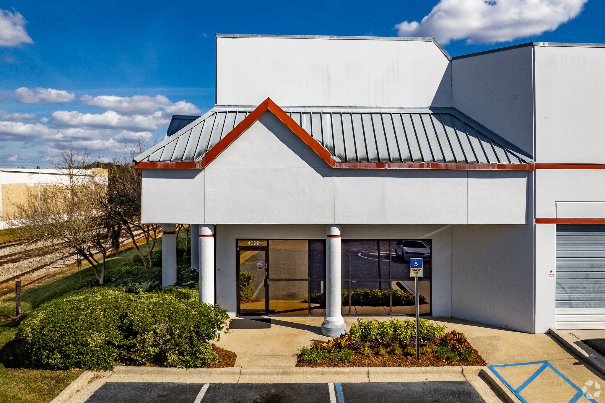 30003028 Mercy Dr, Orlando, FL 32808 Center of Commerce