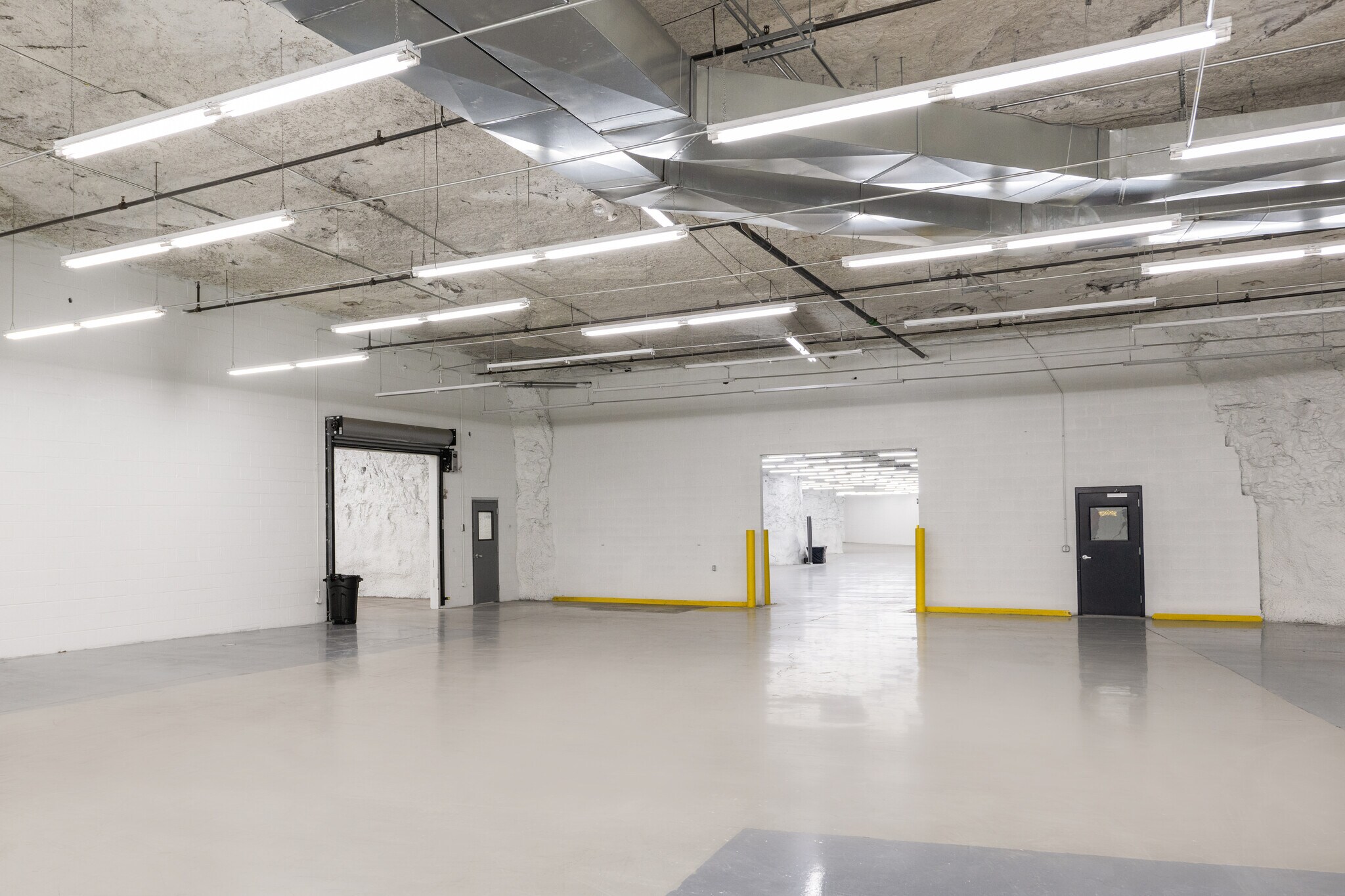 5351 Lee's Summit Rd, Kansas City, MO for lease Interior Photo- Image 1 of 10