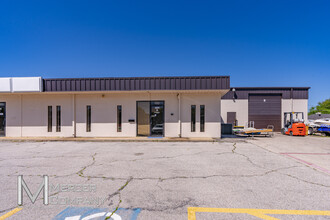 2232 Michigan Ave, Arlington, TX for lease Building Photo- Image 1 of 4