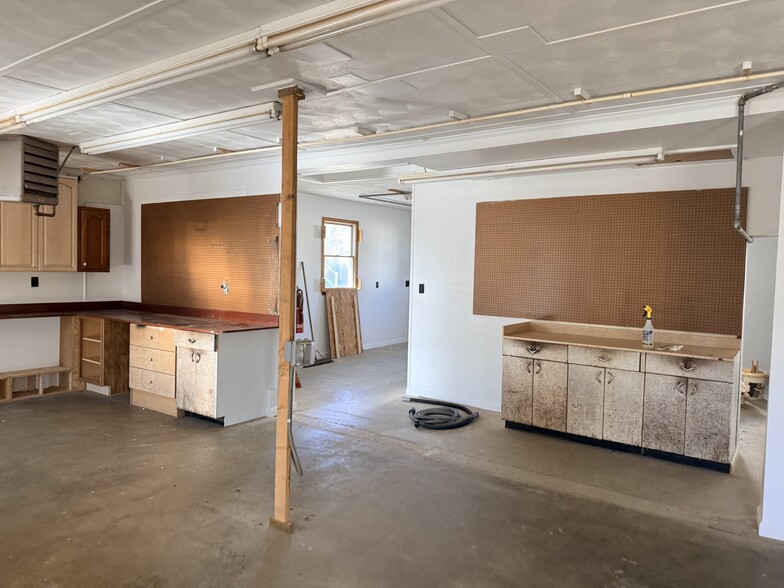 45146 Andover Estates Rd, Valley Lee, MD for lease - Building Photo - Image 3 of 18