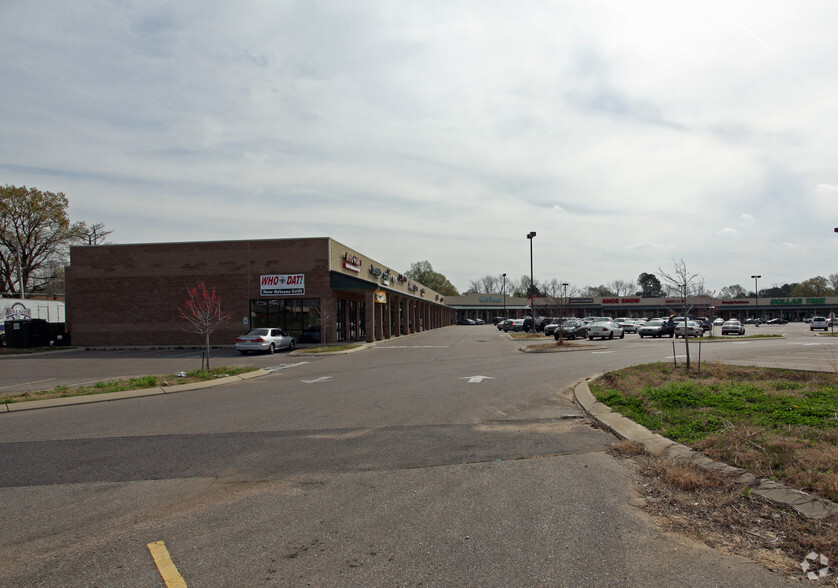 2930 Lamar Ave, Memphis, TN for lease - Building Photo - Image 2 of 3