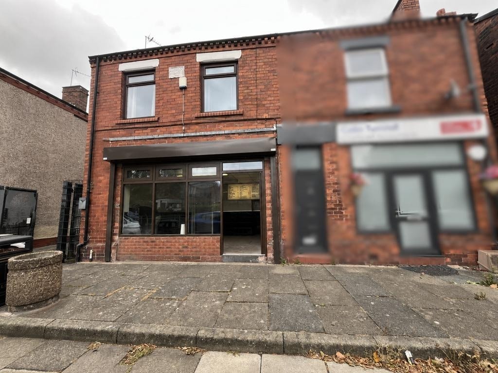 294-296 Clipsley Ln, Haydock for lease Building Photo- Image 1 of 7
