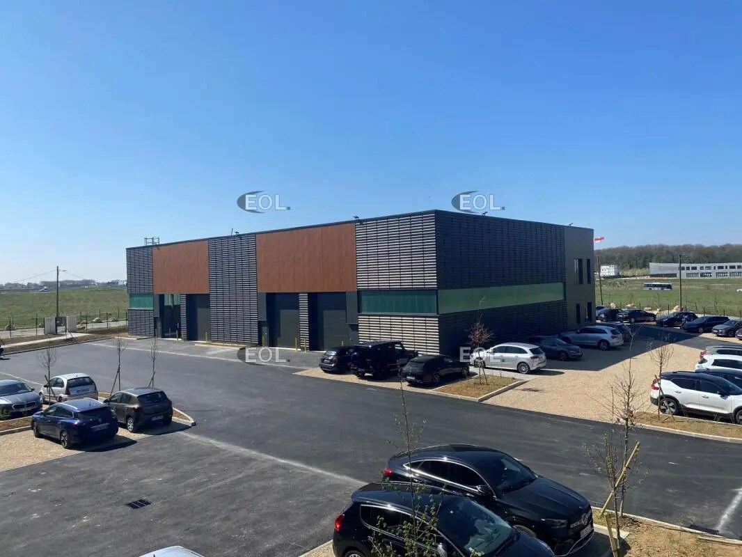 Flex in  for lease Building Photo- Image 1 of 6