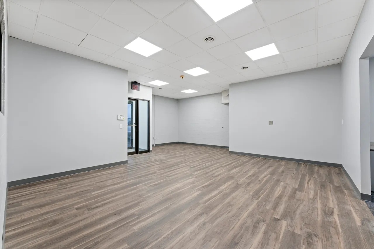 5625 Enterprise Blvd, Toledo, OH for lease Building Photo- Image 1 of 60