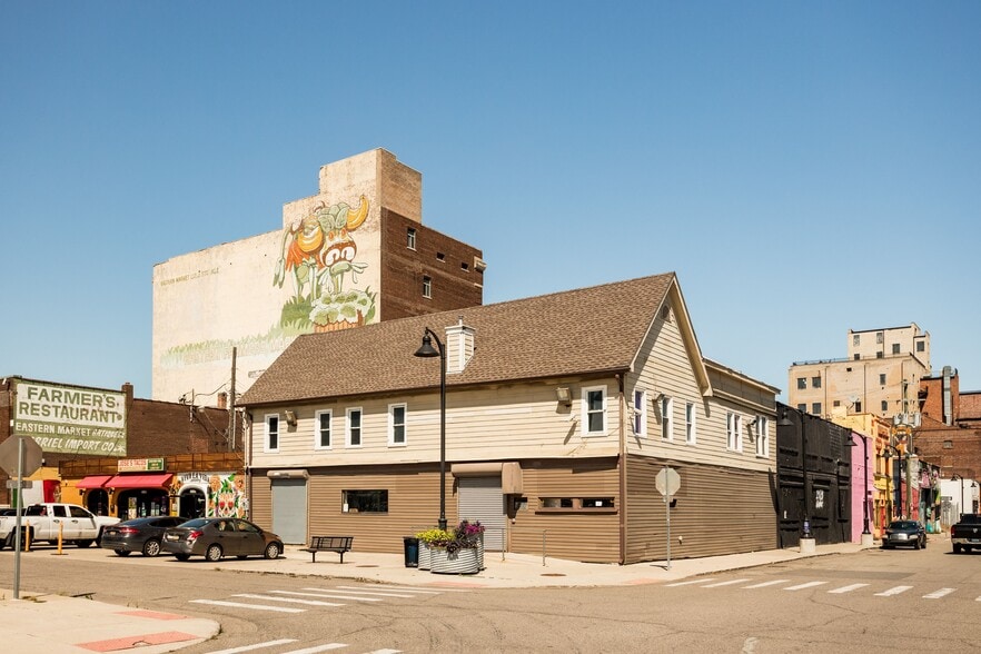 2504-2506 Market St, Detroit, MI for sale - Building Photo - Image 1 of 4