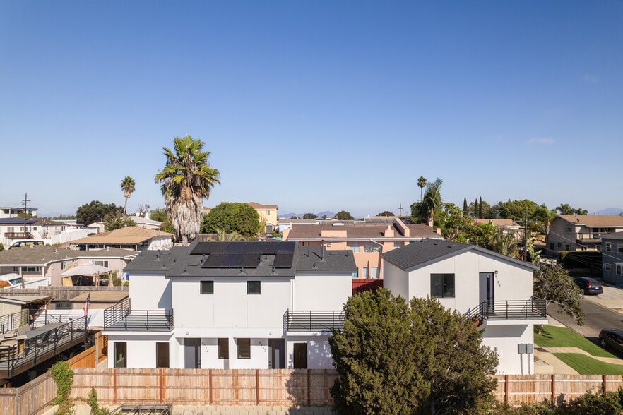 6728 Thomson Ct, San Diego, CA for sale - Building Photo - Image 2 of 25