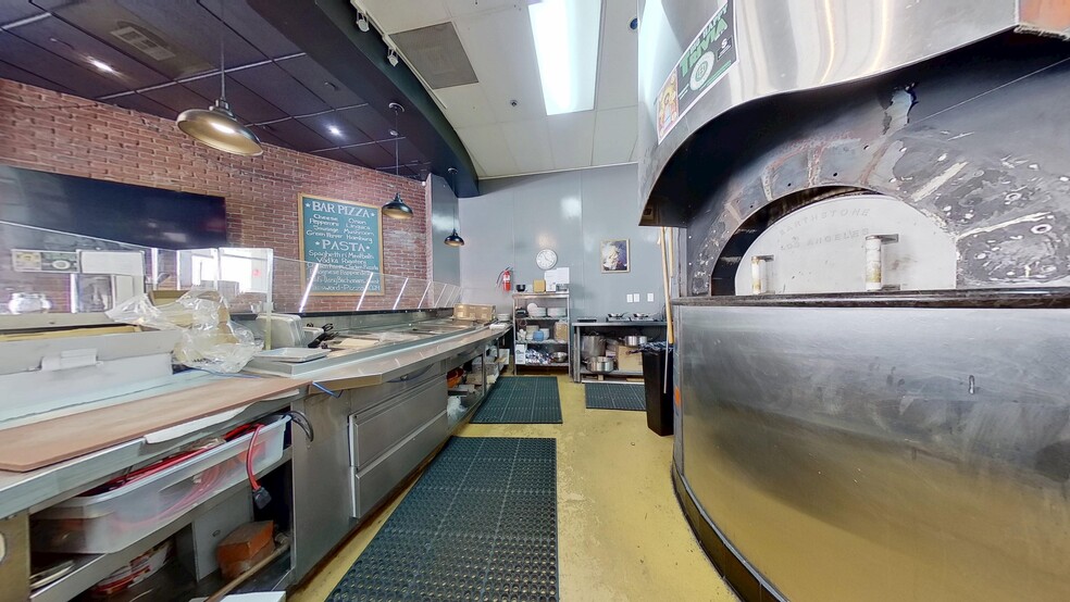 520-550 Deep Valley Dr, Rolling Hills Estates, CA for lease - Building Photo - Image 3 of 9