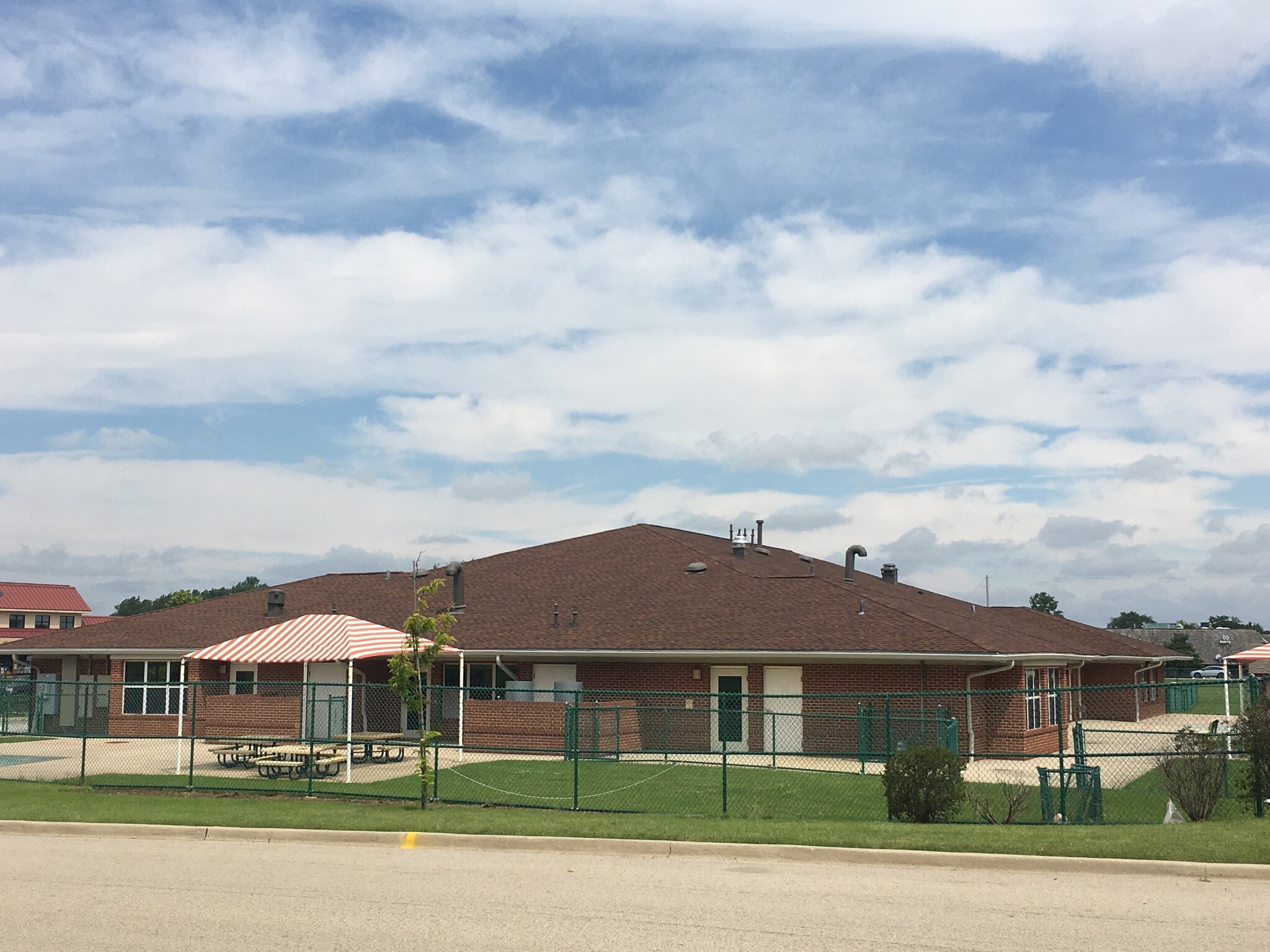 130 S Atkinson Rd, Grayslake, IL for sale Building Photo- Image 1 of 1