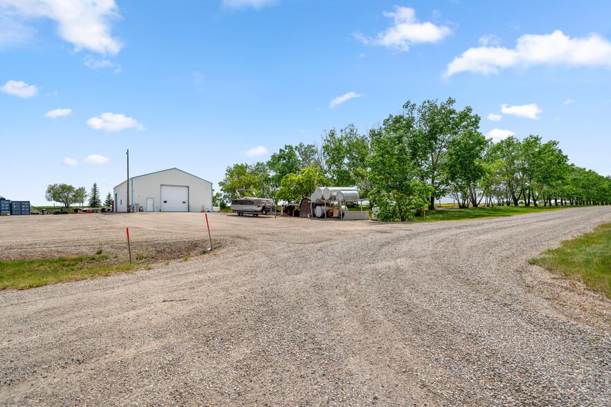 270168 Rge Rd 283, Rocky View No 44, AB for sale - Building Photo - Image 2 of 9