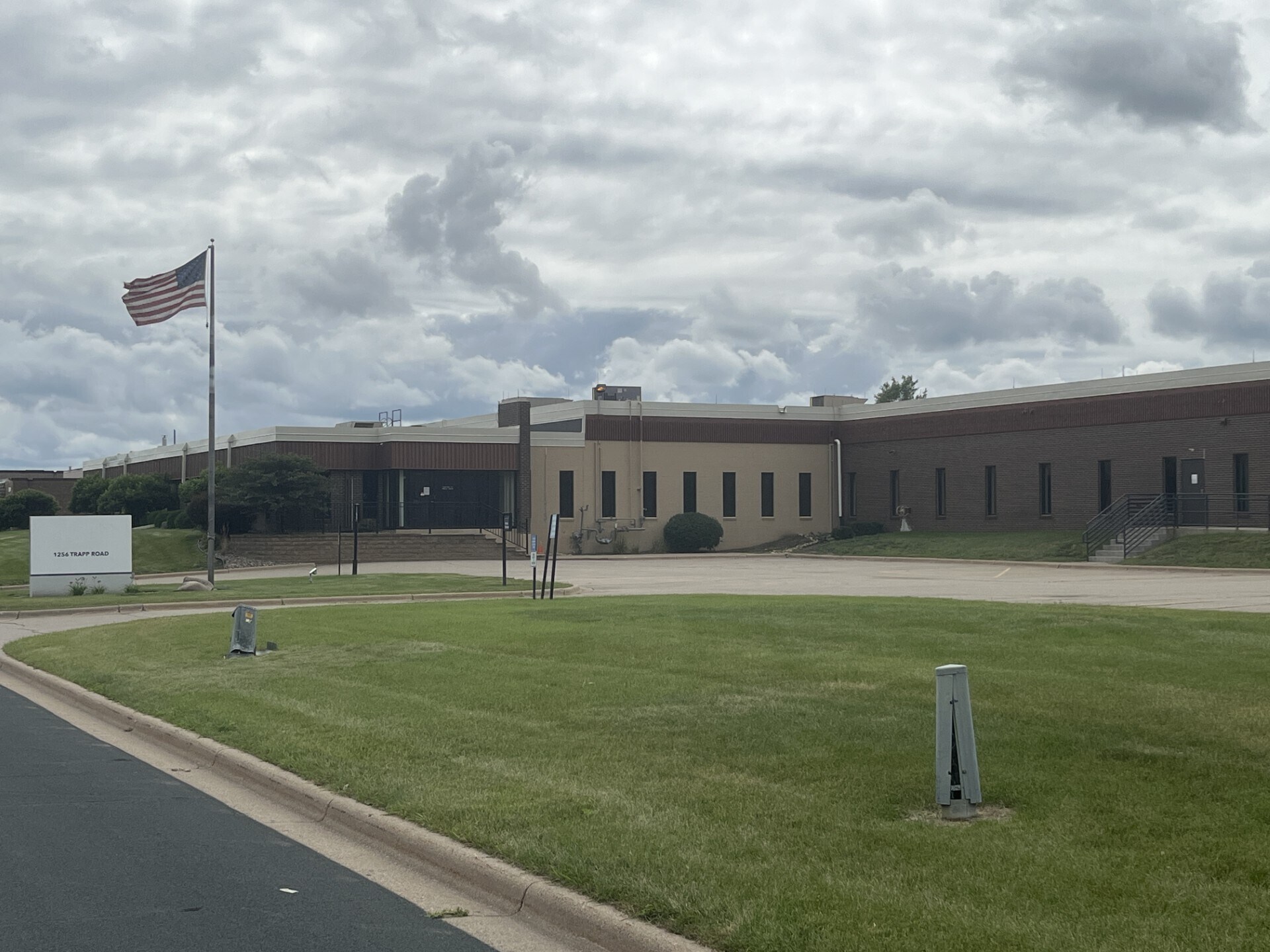 1256 Trapp Rd, Eagan, MN for sale Building Photo- Image 1 of 17