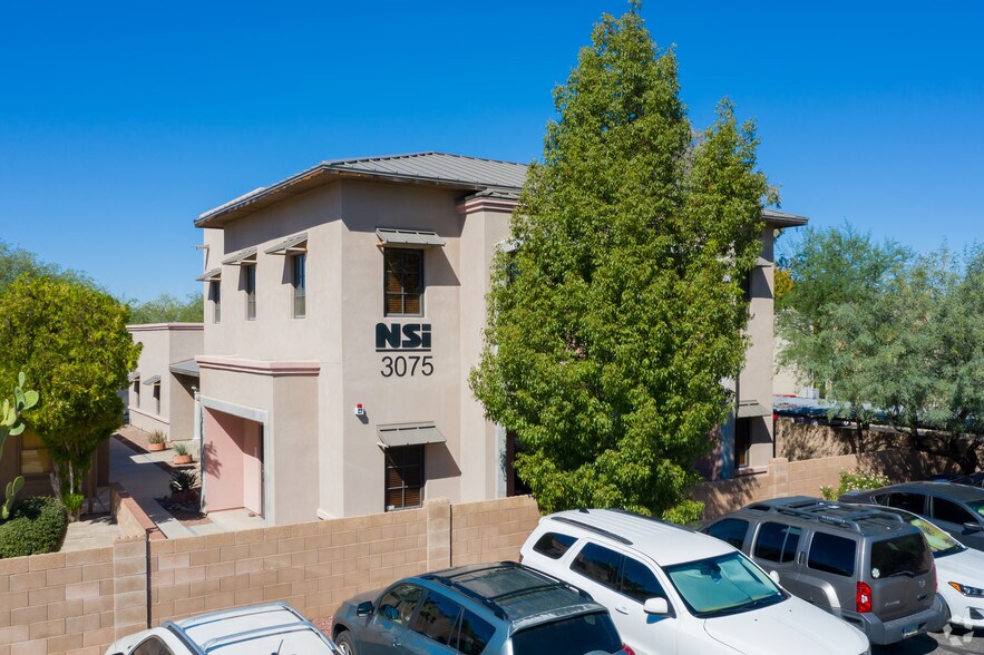 3075 N Swan Rd, Tucson, AZ 85712