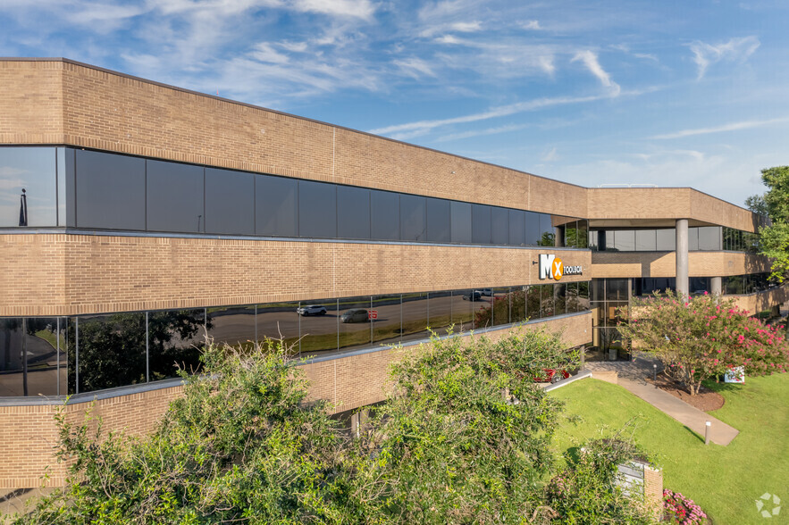 12710 Research Blvd, Austin, TX for lease - Building Photo - Image 1 of 8