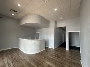 8855 Immokalee Rd, Naples, FL for lease Interior Photo- Image 1 of 3