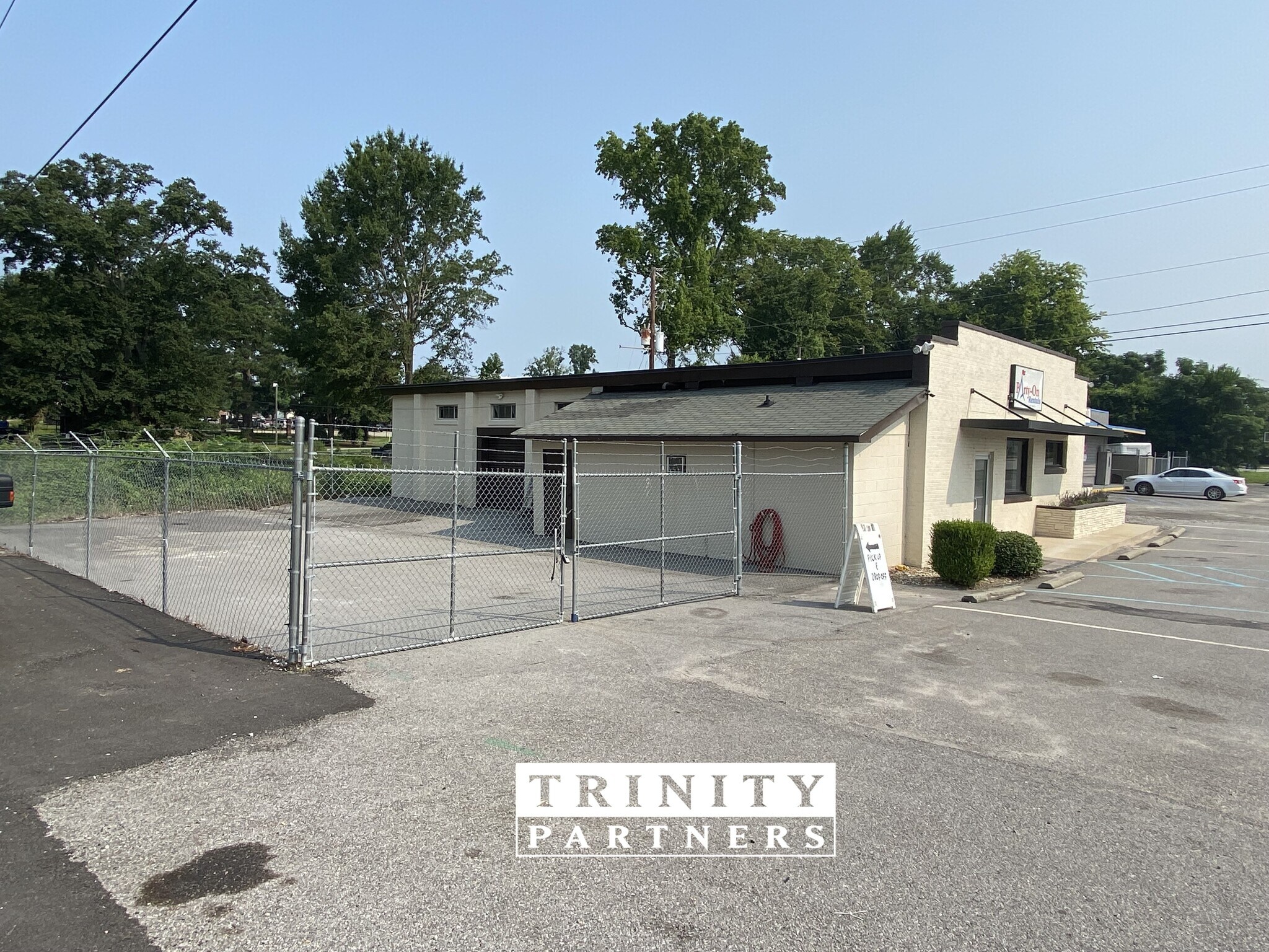 305 Veterans Rd, Columbia, SC for sale Building Photo- Image 1 of 1