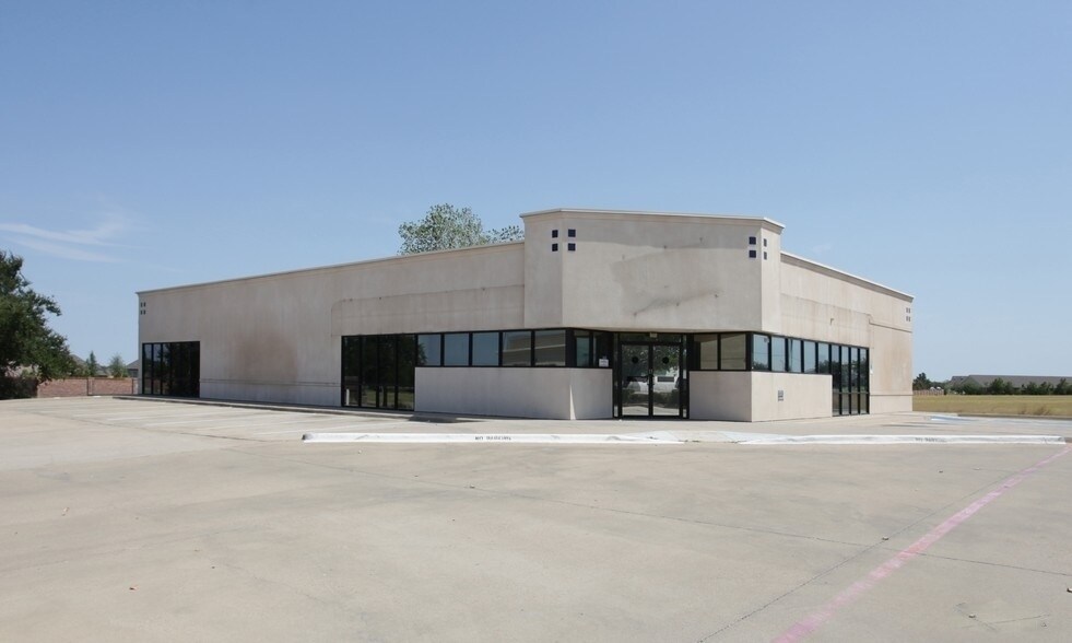 6976 Rufe Snow Dr, North Richland Hills, TX for lease Building Photo- Image 1 of 6