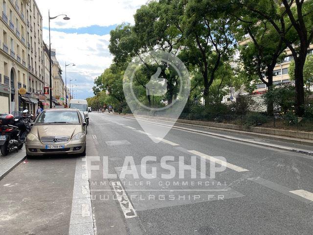 Retail in Paris for lease - Aerial - Image 2 of 2