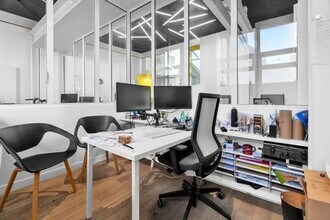 52 Passage Du Bureau, Paris for lease Interior Photo- Image 2 of 14