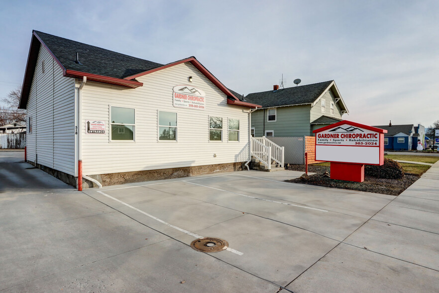 518 S Washington Ave, Emmett, ID for sale - Building Photo - Image 1 of 1